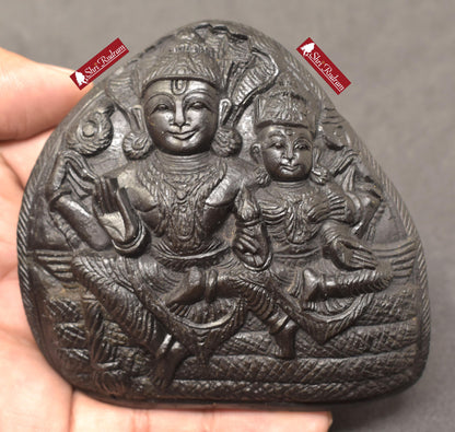 ShriRudram Vishnu Luxmi Murti / Laxmi Narayan Idol Carved on Golden Sudarshan Shaligram Nepal VL240